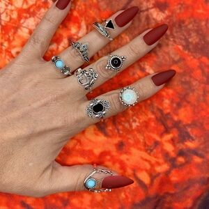 3/$10 NEW Boho Style Rings & MIDI Rings Design Mix / silver tone Bundle NWOT